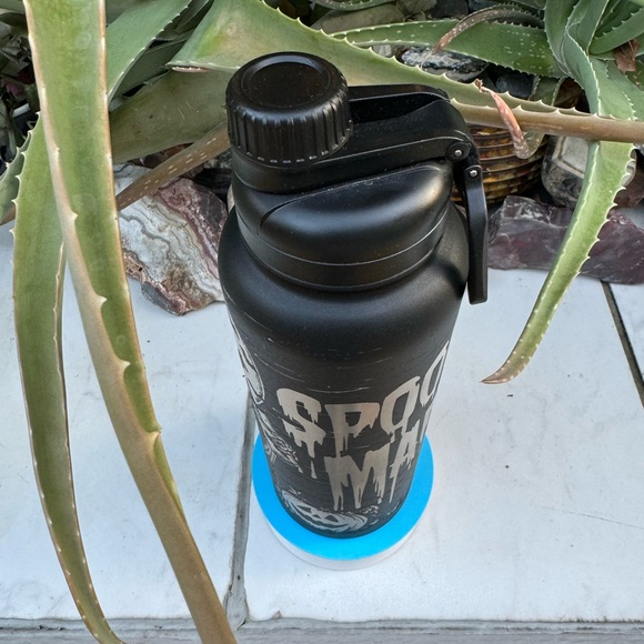 “Spooky Mama” Engraved Halloween 40oz Tumbler - Picture 9 of 10